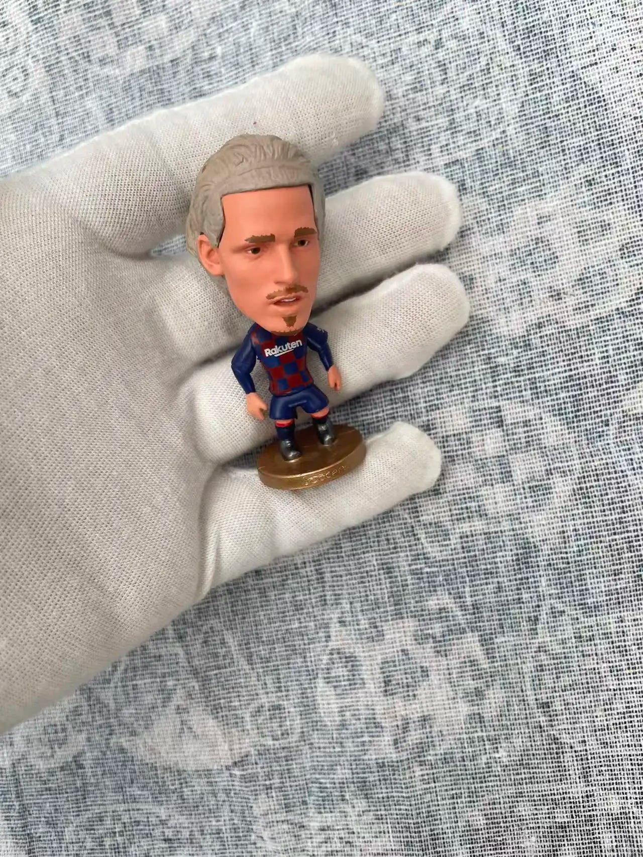 Boneco Jogador de Futebol em Resina 6,5cm — Enfeite para Carro Copa 2026
